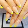 Желтый френч на короткие и длинные ногти: варианты дизайна с фото